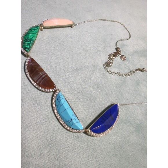 Statement Necklace from LOFT - Picture 3 of 3